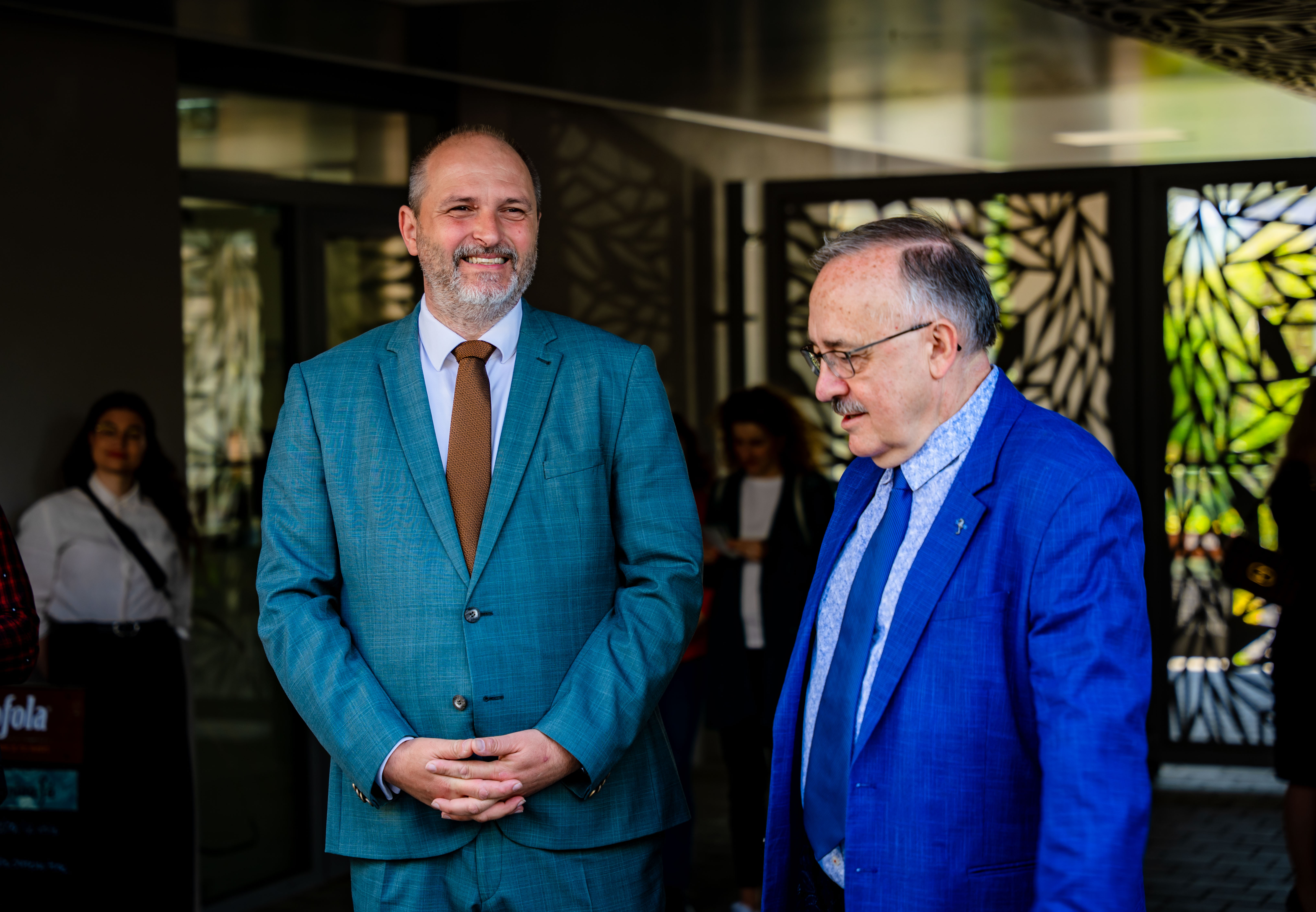 Slavnostne zasadenie stromu do Aleje vyznamnych osobnosti Botanickej zahrady UPJS-1-3